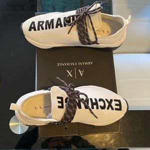 ✨Great Armani Exchange sneakers ✨